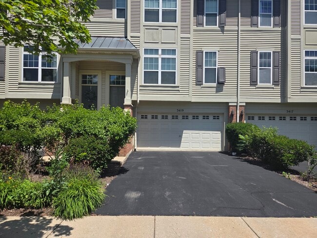 property at 3419 Bradbury Cir
