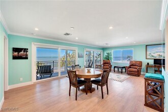 1065 Gulf Shore Blvd N in Naples, FL - Building Photo - Building Photo