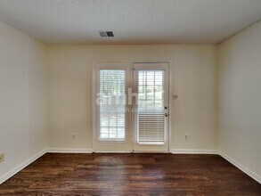 2601 Briar Ridge Dr in Charlotte, NC - Building Photo - Building Photo
