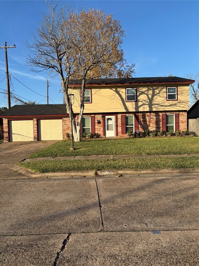 4322 Woodmont Dr in Houston, TX - Building Photo - Building Photo