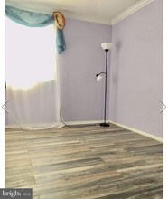 10849 Lockart Rd in Philadelphia, PA - Foto de edificio - Building Photo