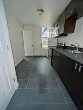 193 Newark Ave in Jersey City, NJ - Building Photo - Building Photo