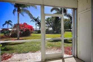 18081 SE Country Club Dr in Tequesta, FL - Building Photo - Building Photo