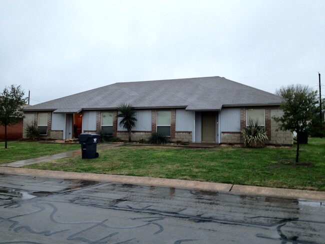 property at 1305 Chapel Creek Rd