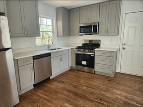 646 Quillian Ave in Decatur, GA - Building Photo - Building Photo