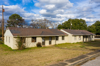 Hawthorne Apartments in Phenix City, AL - Building Photo - Building Photo