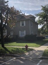 1000 S University St in Mt. Pleasant, MI - Foto de edificio - Building Photo