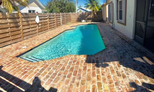property at 15512 SW 142nd Ct