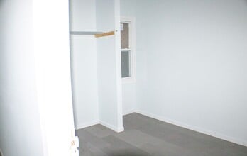 112 W Coal St in Shenandoah, PA - Building Photo - Building Photo