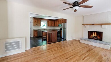 14304 Ramblewood Dr in Chester, VA - Building Photo - Building Photo