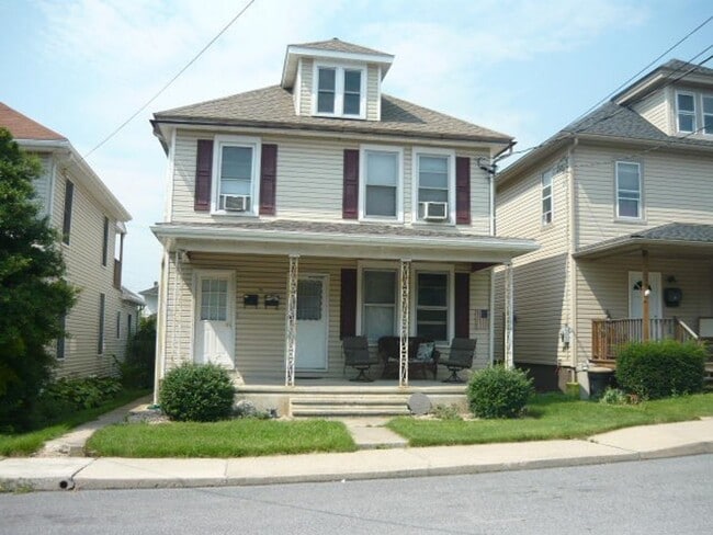 property at 30 Cumberland Ave