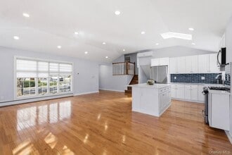 1374 Prospect Ave in East Meadow, NY - Building Photo - Building Photo