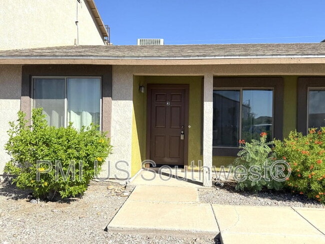 property at 2805 Colibri Courte
