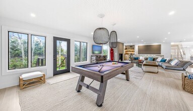 177 Bridies Path in Southampton, NY - Building Photo - Building Photo