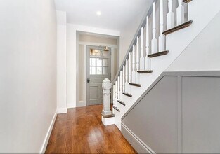 249 Lexington St, Unit 9 in Boston, MA - Building Photo - Building Photo