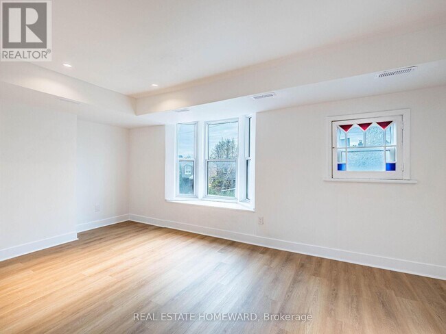 property at 66 Melville Ave