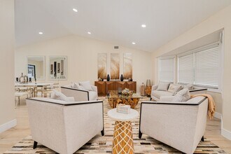 4745 Dixie Dr in Ponce Inlet, FL - Building Photo - Building Photo