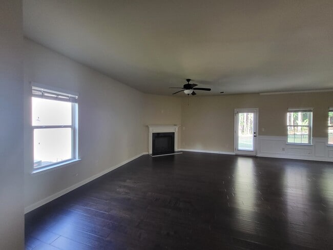 5716 Westin Cir in Flowery Branch, GA - Building Photo - Building Photo