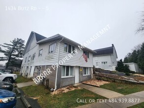 1434 Butz Rd in Breinigsville, PA - Building Photo - Building Photo