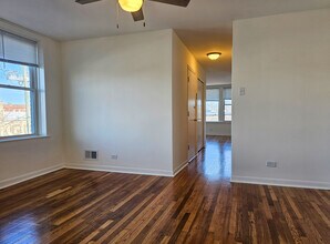 2028 W 35th St in Chicago, IL - Building Photo - Building Photo