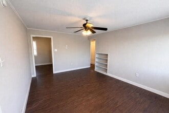 210 Highview Ave in Columbia, MO - Building Photo - Building Photo