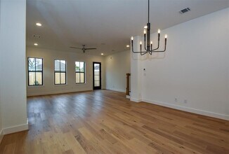 3820 Weems St in Houston, TX - Building Photo - Building Photo