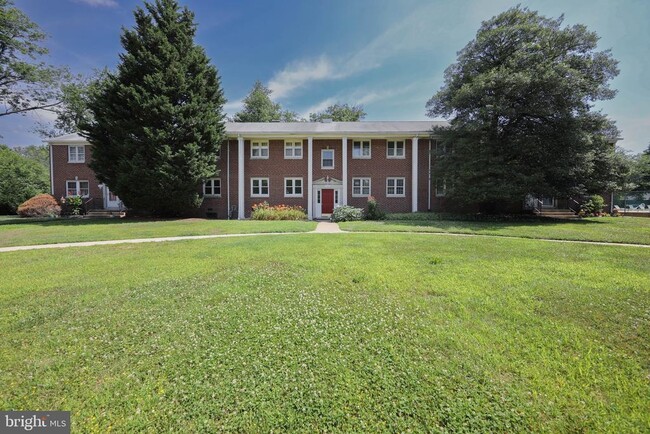 property at 121 Cherry Parke