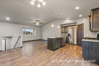 533 Mace Dr in Box Elder, SD - Building Photo - Building Photo