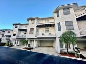 135 Shoals Cir in North Redington Beach, FL - Building Photo