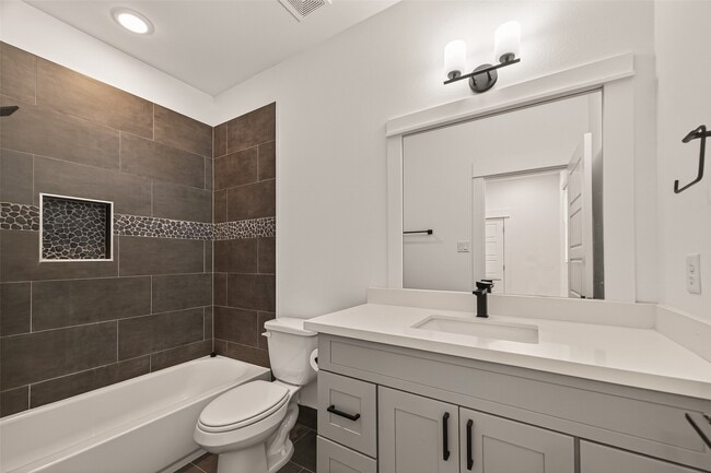 property at 1406 Mansfield St