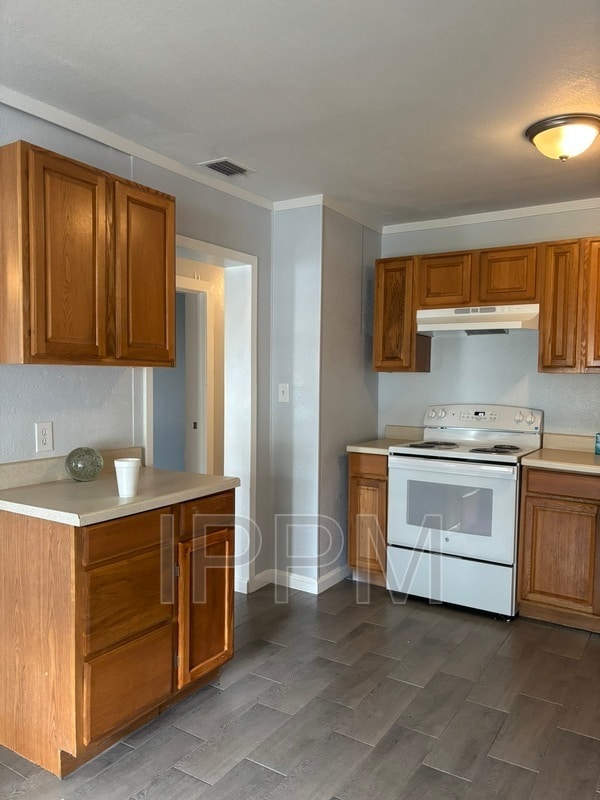 2014 E Monroe Ave in Harlingen, TX - Building Photo - Building Photo