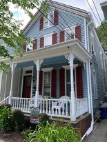 60 Buttonwood St, Unit 2nd Floor Studio in Lambertville, NJ - Building Photo