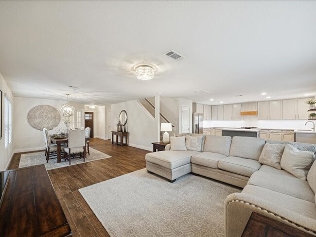 property at 2546 Bedrock Ln