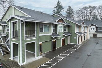 John Dower Estates in Lakewood, WA - Foto de edificio - Primary Photo