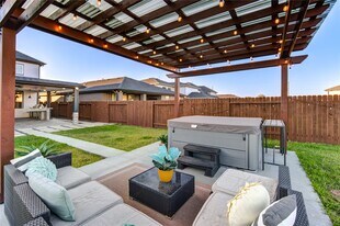 3223 Cripple Creek Dr in Katy, TX - Building Photo