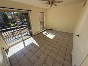1065 University Ave, Unit 121 in Boulder, CO - Building Photo - Building Photo