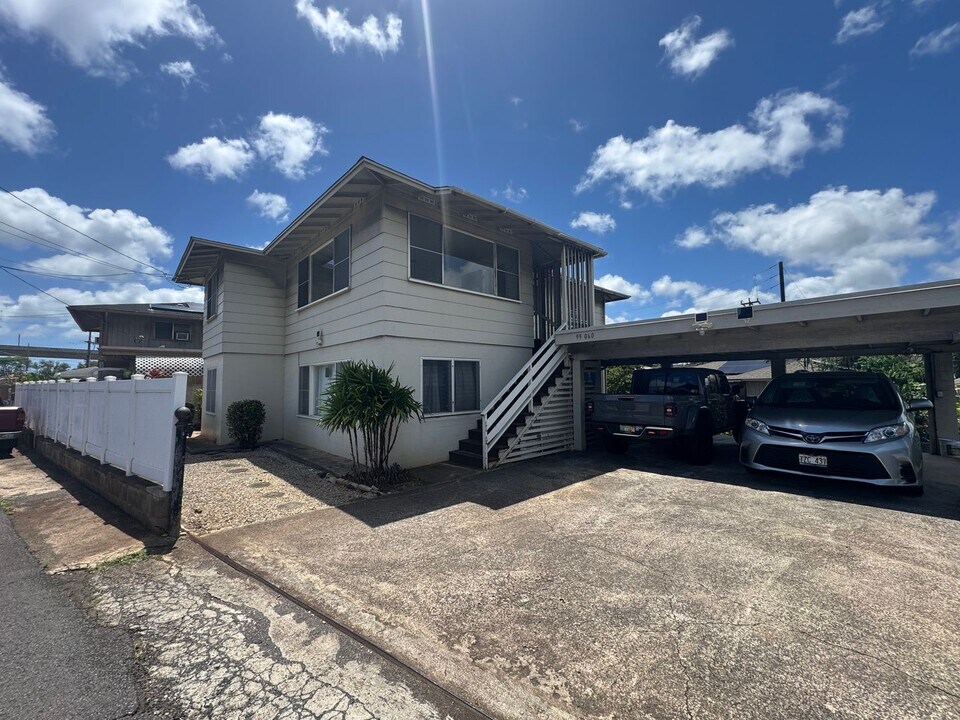 99-60 Upapalu Dr in Aiea, HI - Building Photo