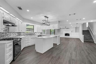 5155 Briarwood Ln in Fort Worth, TX - Building Photo - Building Photo