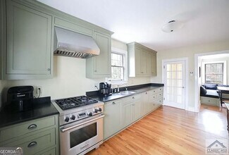 482 Highland Ave in Athens, GA - Building Photo - Building Photo