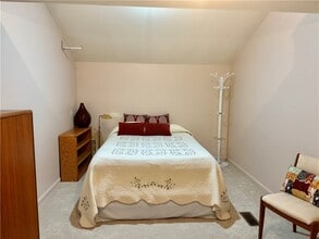 333 Colebrook Dr in Rochester, NY - Building Photo - Building Photo