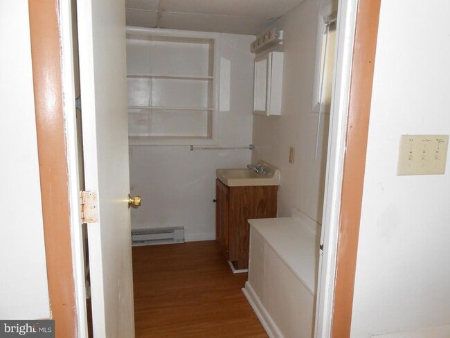 155 S Charlotte St in Manheim, PA - Building Photo - Building Photo