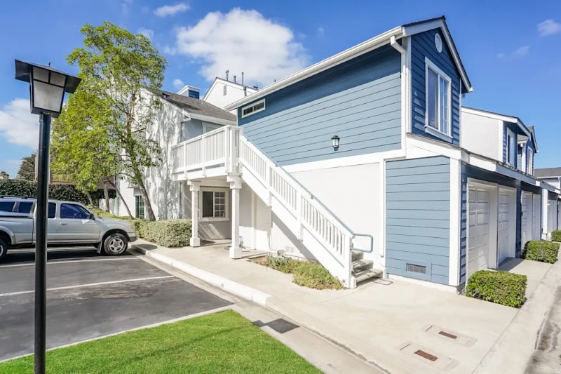 779 Stone Harbor Cir in La Habra, CA - Building Photo