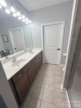 630 Calvert St in Charlotte, NC - Building Photo - Building Photo