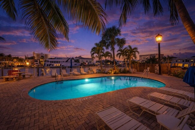 property at 815 Middle River Dr