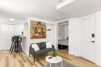 6419 10e Avenue-SI ID1460078P, Unit SI ID1460078P in Montréal, QC - Building Photo - Building Photo