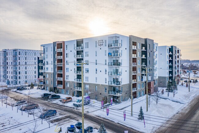 Quartier 7 in Mascouche, QC - Building Photo - Building Photo