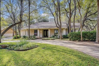 3105 Brightwood Dr in Austin, TX - Foto de edificio - Building Photo