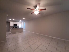 20018 Northpark Oak Ln in Porter, TX - Building Photo - Building Photo