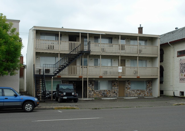 335-337 SW 4th St in Corvallis, OR - Building Photo - Building Photo