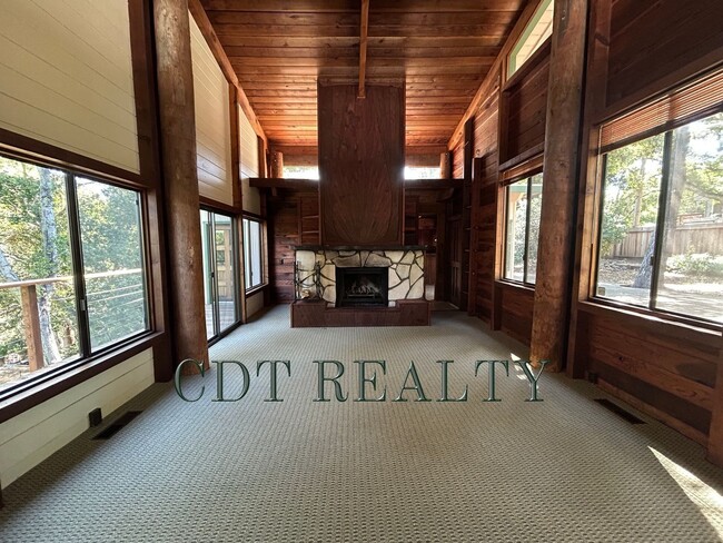 184 Cll De La Ventana in Carmel Valley, CA - Building Photo - Building Photo